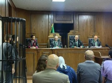 محكمة الجنايات تنزل عقوبة الإعـ.,دام بحق أحد أعوان أجهزة أمن النظام المخلوع محكمة الجنايات تنزل عقوبة الإعـ.,دام بحق أحد أعوان أجهزة أمن النظام المخلوع