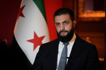 الرئيس أحمد الشرع يعين أحمد رواد رمضان مديرا عاما لهيئة الاستثمار السورية الرئيس أحمد الشرع يعين أحمد رواد رمضان مديرا عاما لهيئة الاستثمار السورية