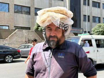 سوريا تودع ليرتها القديمة لكن تطبيق حذف الصفرين يتعثر في الشارع سوريا تودع ليرتها القديمة لكن تطبيق حذف الصفرين يتعثر في الشارع