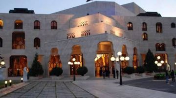 وزارة الثقافة تعين ياسر الايوبي مديرا لدار أوبرا دمشق وزارة الثقافة تعين ياسر الايوبي مديرا لدار أوبرا دمشق