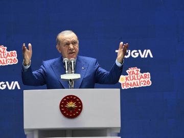 القناة 13 العبرية: إسرائيل تخشى أردوغان في سوريا.. نفوذ تركيا يفتح باب المواجهة القناة 13 العبرية: إسرائيل تخشى أردوغان في سوريا.. نفوذ تركيا يفتح باب المواجهة