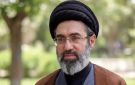 خامنئي يدعو إلى تقليل الاعتماد على الدولار