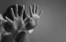 اغتصاب فتاة سورية قاصر في تركيا.. عمرها سجل 19 عاما بدلا من 15 ثم أرسلت عائلتها إلى مركز الترحيل