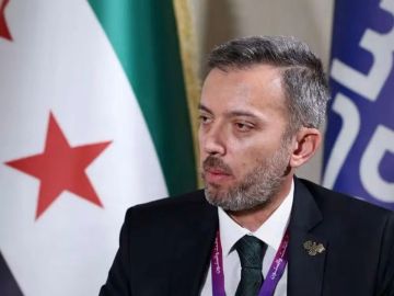 سوريا.. مدير الاستثمار في المؤسسة العامة للمناطق الحرة: 800 عقد وتوقعات بألف مستثمر نهاية العام سوريا.. مدير الاستثمار في المؤسسة العامة للمناطق الحرة: 800 عقد وتوقعات بألف مستثمر نهاية العام