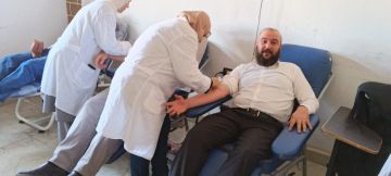 اتحاد عمال محافظة ديرالزور يشارك في حملة التبرع بالدم بمناسبة اليوم العالمي لسلامة المرضى اتحاد عمال محافظة ديرالزور يشارك في حملة التبرع بالدم بمناسبة اليوم العالمي لسلامة المرضى