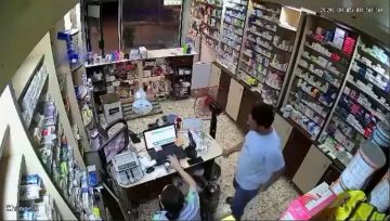 الحكم بالإعدام بحق قاتل الصيدلاني إبراهيم تركاوي في حماة الحكم بالإعدام بحق قاتل الصيدلاني إبراهيم تركاوي في حماة