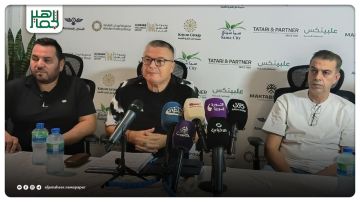 مدرب أهلي حلب تيتا فاليريو: أحكم علي بما سأقدمه لا بما مضى.. 3 محترفين من بينهم مهاجم أوروبي من الإمارات يقترب من أهلي حلب مدرب أهلي حلب تيتا فاليريو: أحكم علي بما سأقدمه لا بما مضى.. 3 محترفين من بينهم مهاجم أوروبي من الإمارات يقترب من أهلي حلب