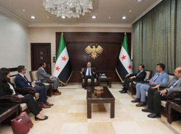 مباحثات سورية أمريكية حول تعزيز الشراكة المالية واعادة دمج سوريا في النظام المالي مباحثات سورية أمريكية حول تعزيز الشراكة المالية واعادة دمج سوريا في النظام المالي