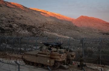 الجيش الإسرائيلي يتوغل في ريف القنيطرة جنوب سوريا تحت غطاء من الطيران الحربي الجيش الإسرائيلي يتوغل في ريف القنيطرة جنوب سوريا تحت غطاء من الطيران الحربي