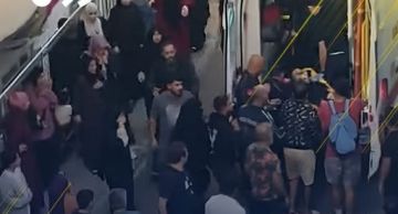 حادثتان بتركيا... وفاة طفل سوري بحادث سير.. واعتقال شخصين سرقا محل مجوهرات سوري حادثتان بتركيا... وفاة طفل سوري بحادث سير.. واعتقال شخصين سرقا محل مجوهرات سوري