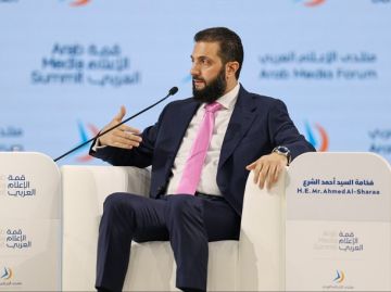 الشرع: حجم الاقتصاد السوري ضعيف.. وقد يصل العام المقبل الى ما كان عليه عام 2010 الشرع: حجم الاقتصاد السوري ضعيف.. وقد يصل العام المقبل الى ما كان عليه عام 2010