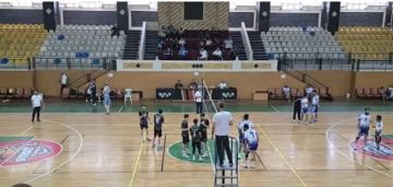 الفرات يستضيف خان شيخون في الجولة 17 من الدوري الممتاز بكرة الطائرة الفرات يستضيف خان شيخون في الجولة 17 من الدوري الممتاز بكرة الطائرة