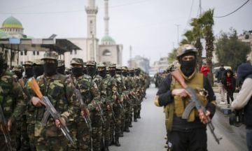 وسائل إعلام نمساوية : الجيش الجديد سيكشف شكل سوريا التي يريد الشرع بناءها وسائل إعلام نمساوية : الجيش الجديد سيكشف شكل سوريا التي يريد الشرع بناءها