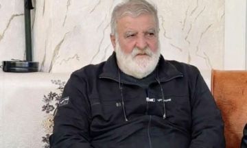 أعزاز تودع رشيد زعموط أبو فاتح .. أحد أبرز وجوه الثورة ووالد أربعة شهداء أعزاز تودع رشيد زعموط أبو فاتح .. أحد أبرز وجوه الثورة ووالد أربعة شهداء