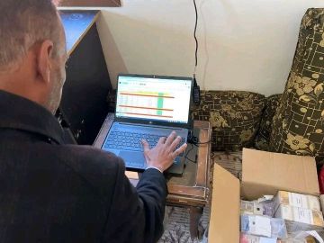المؤسسة السورية للبريد تباشر صرف رواتب المتقاعدين في الحسكة المؤسسة السورية للبريد تباشر صرف رواتب المتقاعدين في الحسكة