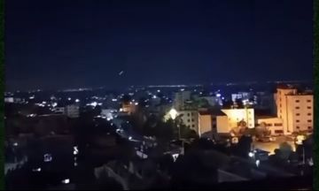اعتداء بقذائف الهاون والرشاشات الثقيلة يصيب 10 عناصر من الأمن الداخلي في السويداء اعتداء بقذائف الهاون والرشاشات الثقيلة يصيب 10 عناصر من الأمن الداخلي في السويداء