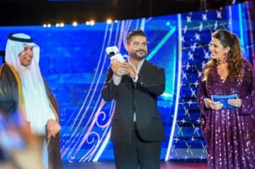 مهرجان تونس...عبير شمس الدين وناصيف زيتون يخطفان الانظار بالتكريم