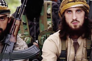 مراهقون إيطاليون يحملهم تمردهم إلى حرب سوريا مراهقون إيطاليون يحملهم تمردهم إلى حرب سوريا