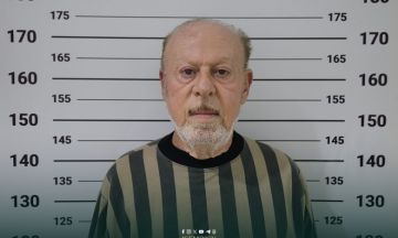 الأمن الداخلي يعتقل ضابطا برتبة رفيعة وقياديا سابقا في جيش النظام المخلوع الأمن الداخلي يعتقل ضابطا برتبة رفيعة وقياديا سابقا في جيش النظام المخلوع
