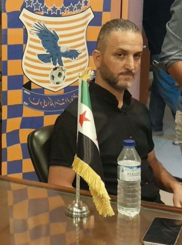 تكليف أيمن أبو غليون مديرا لمديرية الرياضة والشباب في محافظة حمص تكليف أيمن أبو غليون مديرا لمديرية الرياضة والشباب في محافظة حمص