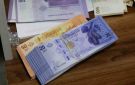 كيف أغلق سعر صرف الليرة مقابل الدولار، مساء الأحد؟