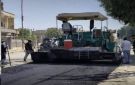 أعمال تأهيل للطريق الممتد من الجسر الحربي وصولا إلى الجسر الترابي بمدينة دير الزور