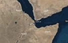 ماذا نعرف عن باب المندب؟ ولماذا قد تغير السيطرة عليه موازين الحرب والتجارة العالمية؟