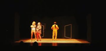 مدنين تحتفل بمسرح التجريب في نسخته ال28 المهداة الى روح أنور الشعافي مدنين تحتفل بمسرح التجريب في نسخته ال28 المهداة الى روح أنور الشعافي