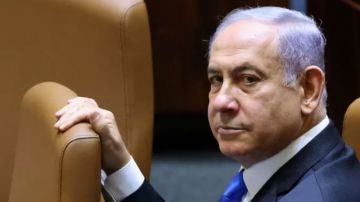 مكتب نتنياهو: رئيس الوزراء يأمر بتنفيذ ضربات قوية فورا في قطاع غزة مكتب نتنياهو: رئيس الوزراء يأمر بتنفيذ ضربات قوية فورا في قطاع غزة