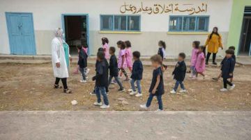 ظاهرة الإعتداء على المعلمين والأساتذة تتفشى: علاقة الولي والإطار التربوي.. إلى أين؟ ظاهرة الإعتداء على المعلمين والأساتذة تتفشى: علاقة الولي والإطار التربوي.. إلى أين؟