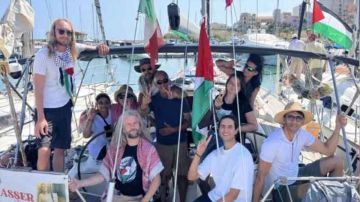 70 ناشطا من أكثر من 20 جنسية على متن 10 سفن: أسطول جديد في طريقه لكسر الحصار على غزة