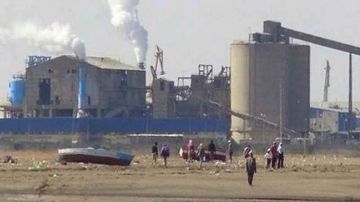 ملف أحداث المجمع الكيميائي بقابس: أحكام سجنية وتتبعات لمواطنين ملف أحداث المجمع الكيميائي بقابس: أحكام سجنية وتتبعات لمواطنين