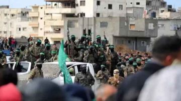 الاحتلال رضخ للمفاوضات بعد الفشل العسكري طوال عامين .. غـزة تنتصر  الاحتلال رضخ للمفاوضات بعد الفشل العسكري طوال عامين .. غـزة تنتصر