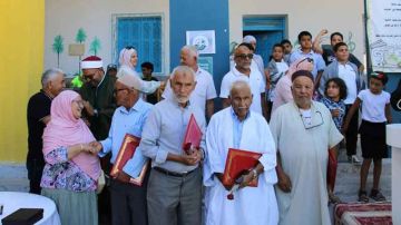 المدرسة الابتدائية صانغو بجرجيس ..احتفال الوفاء ... تكريما لمربي الأجيال المدرسة الابتدائية صانغو بجرجيس ..احتفال الوفاء ... تكريما لمربي الأجيال