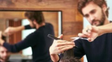 غرفة حلاقة الرجال بصفاقس: على الحلاقين احترام يوم الراحة الأسبوعية