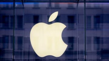 آبل تقاضي Oppo الصينية وتتهمها بالتجسس