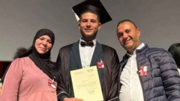 ألف مبروك ..الطالب مراد محجوب مهندس اتصالات بإمتياز