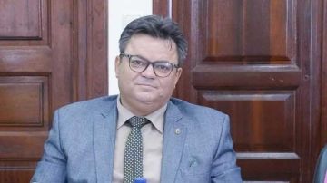 تمسك بالحق الفلسطيني تمسك بالحق الفلسطيني