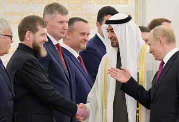 التونسي نادر غندر لاعب نادي أحمد يكشف اسم الشخصية الأكثر شعبية في روسيا التونسي نادر غندر لاعب نادي أحمد يكشف اسم الشخصية الأكثر شعبية في روسيا