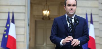 أزمة سياسية بفرنسا: ماكرون يعين مجددا لوكرنو رئيسا للوزراء