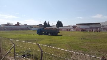 نابل:انطلاق أشغال تعشيب ملعب بني خلاد