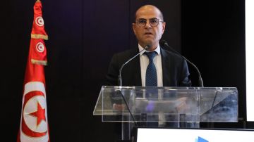 وزير التجهيز: قريبا إصدار النصوص التطبيقية لقانون البنايات المتداعية للسقوط وزير التجهيز: قريبا إصدار النصوص التطبيقية لقانون البنايات المتداعية للسقوط