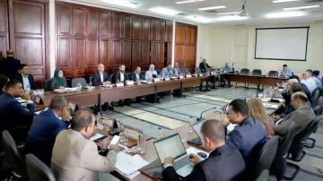 مشروع الميزان الاقتصادي ...الفلاحة والصناعة محركان لدفع النمو مشروع الميزان الاقتصادي ...الفلاحة والصناعة محركان لدفع النمو