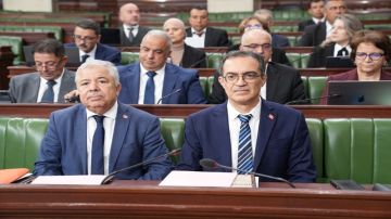 وزير الفلاحة: الترفيع في نسق وضع الاسمدة الى حوالي 1400 طن في مختلف جهات الجمهورية