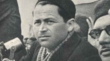 يوم 04 ديسمبر .. مسيرة نقابية بمناسبة إحياء الذكرى 73 لاغتيال الزعيم فرحات حشاد