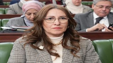 بطلب من وزيرة المالية.. بودربالة يقرر تأجيل الجلسة العامة إلى يوم غد