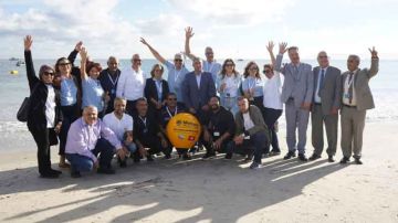 نجاح تونسي بامتياز ...إنزال الكابل البحري للألياف البصرية الحديثة ميدوس بشاطئ بنزرت نجاح تونسي بامتياز ...إنزال الكابل البحري للألياف البصرية الحديثة ميدوس بشاطئ بنزرت