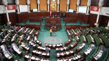 المصادقة على احداث خط تمويل بـ 20 مليارا لفائدة الفئات الضعيفة محدودة الدخل