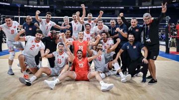 الكرة الطائرة ... المنتخب يريد كأس التحدي ومصر أبرز المنافسين الكرة الطائرة ... المنتخب يريد كأس التحدي ومصر أبرز المنافسين