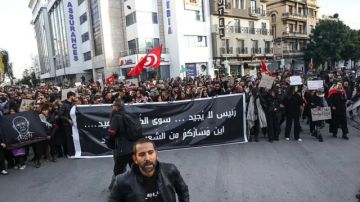 تونس: ما دلالات الإفراج عن عدد من قادة حركة النهضة؟